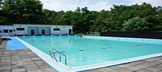 銀山水泳プールの写真